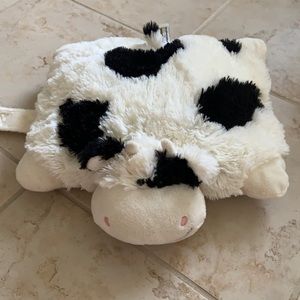 Pee Wee Pillow pet cow